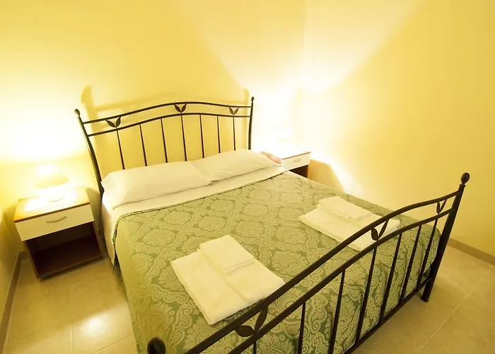 מלון דירות Ciao & -