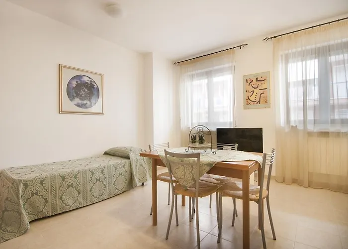 מלון דירות Ciao & - קונברסאנו